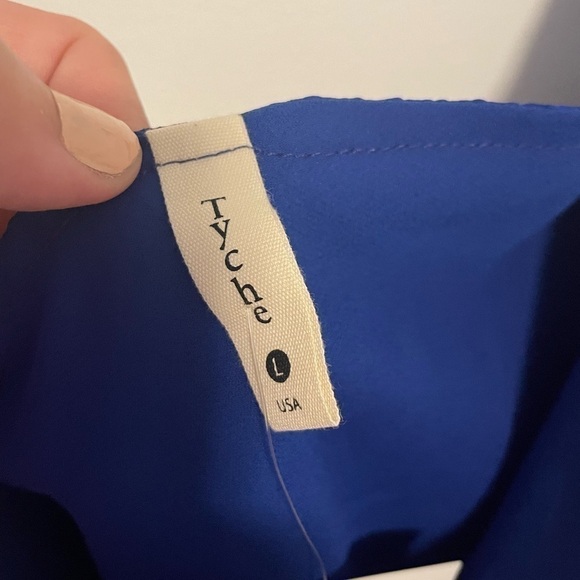 Tyche Washed Satin Crepe Asymmetrical One Sleeve Dress - Picture 2 of 5